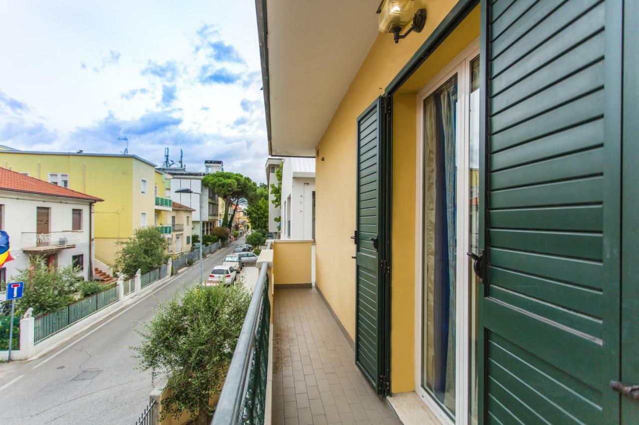 Residence Kimba Rimini Exteriér fotografie
